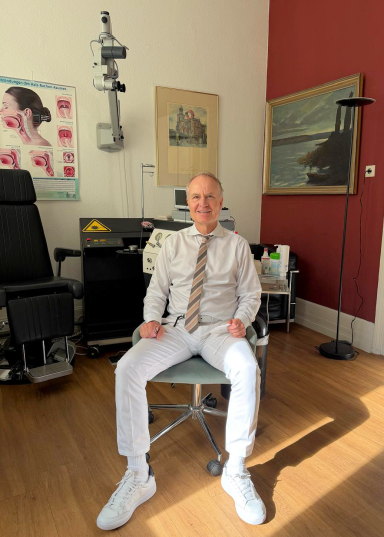 Dr. Hannes Bürkle (HNO Frankfurt) © mdpix.de